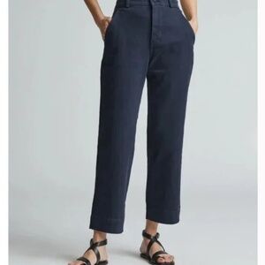 Everlane Organic The Slim Leg Crop Straight Leg Pant in Navy Size 6
